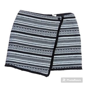 Anthropologie x Mystree Wrap Mini Skirt Aztec Woven Stripes Fringe Edge M